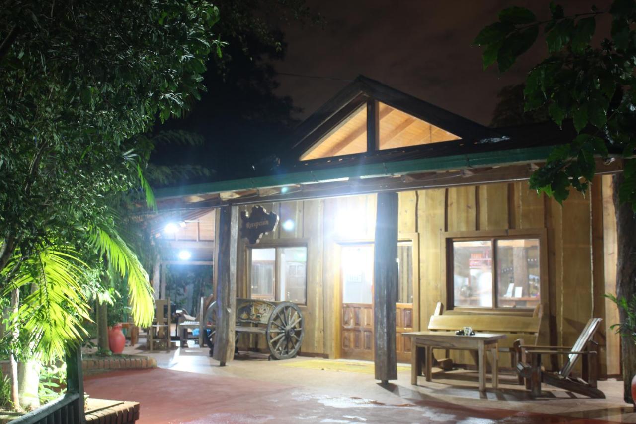 Palo Rosa Lodge Puerto Iguazu Ngoại thất bức ảnh